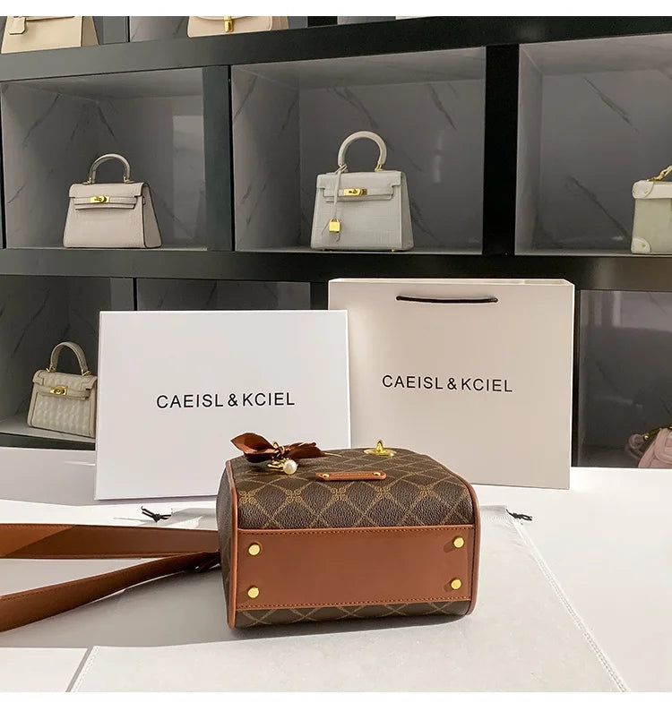 CAEISLKCIEL Women's Handbag 2025 New Diamond Design Diana Style Crossbody Handbag Soft PU Leather British Style Leisure Fashion