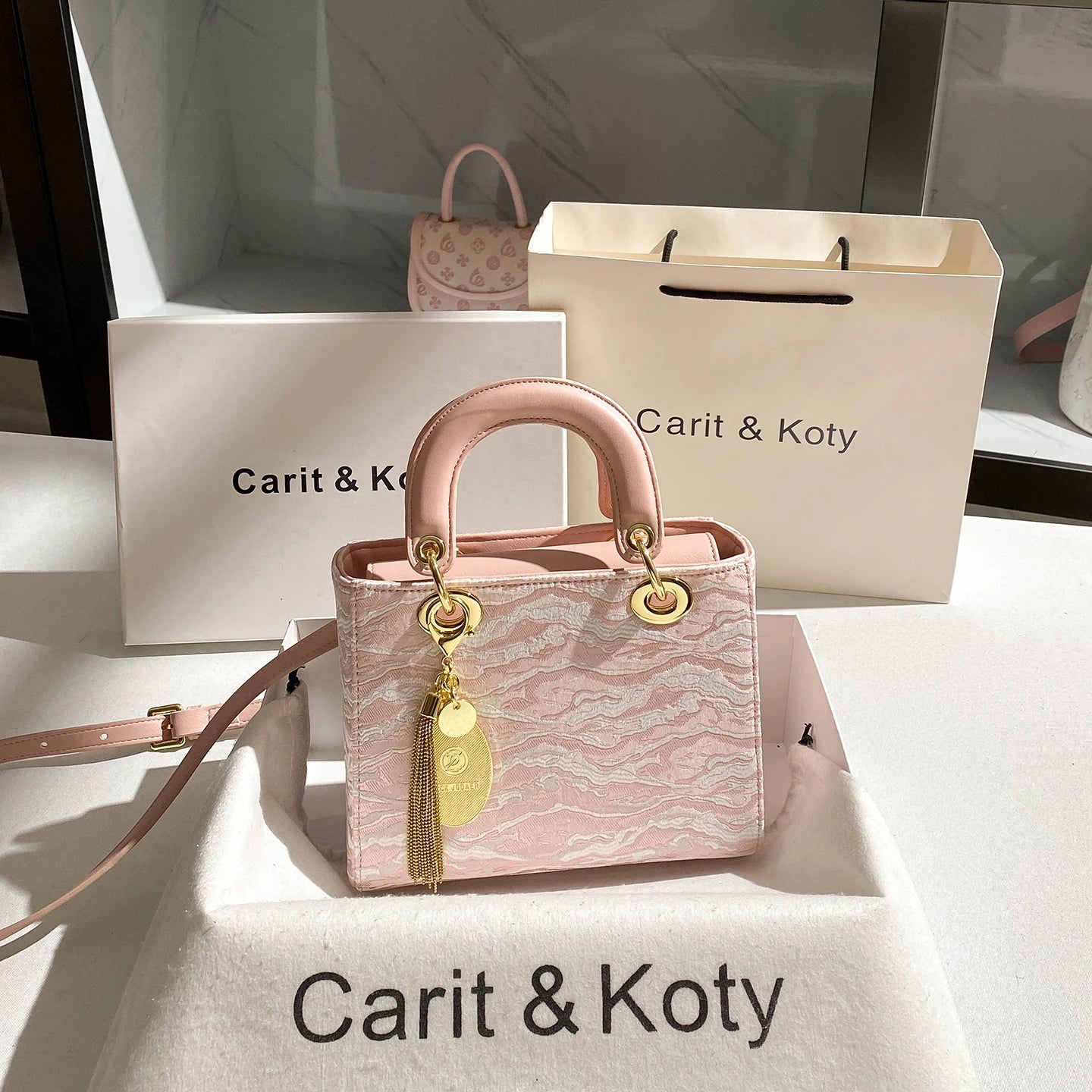 Sweet and Elegant Handheld Square Bag with Cute Pendant and Contrast Color 2025 Winter New in Handbags and Luxury Shoulder Bag