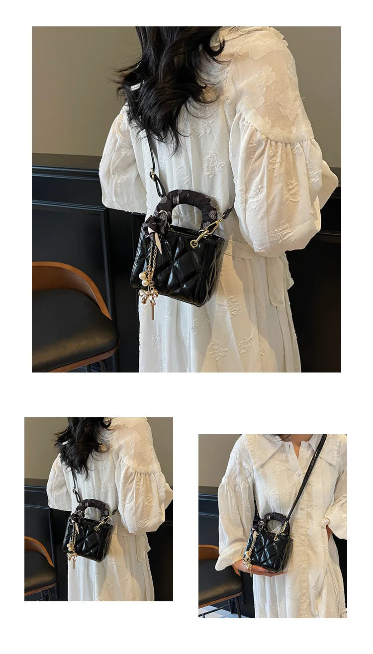 Elegant Women's Crossbody Bag Fashionable Diamond Pattern Single Room Handbag Versatile Party Bag Stylish Mini Square Bag