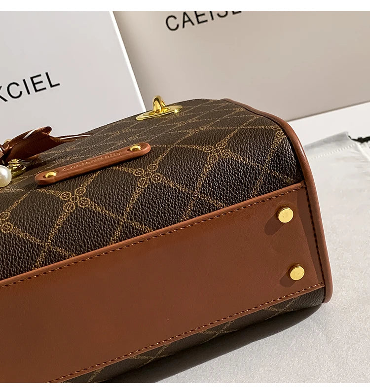 CAEISLKCIEL Women's Handbag 2025 New Diamond Design Diana Style Crossbody Handbag Soft PU Leather British Style Leisure Fashion